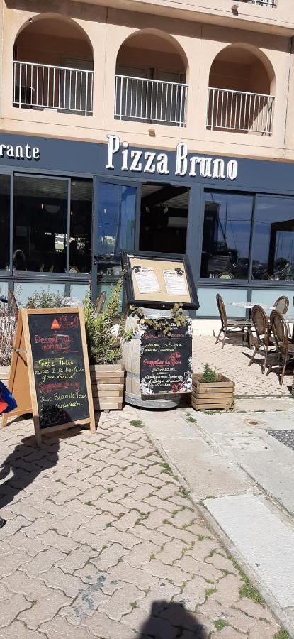 Les Iles D'Or Au Port De Hyeres Grand Studio Climatise Dış mekan fotoğraf