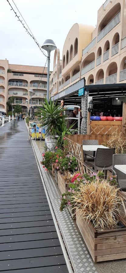 Les Iles D'Or Au Port De Hyeres Grand Studio Climatise Dış mekan fotoğraf
